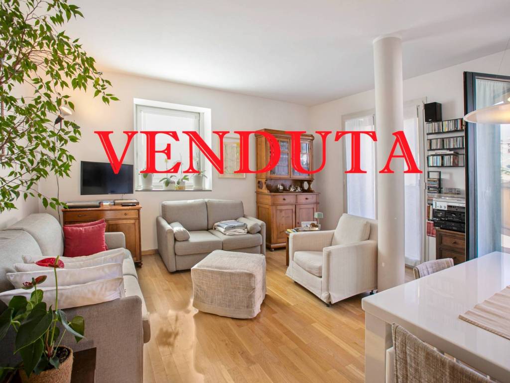 appartamento in vendita a Bergamo in zona Canovine