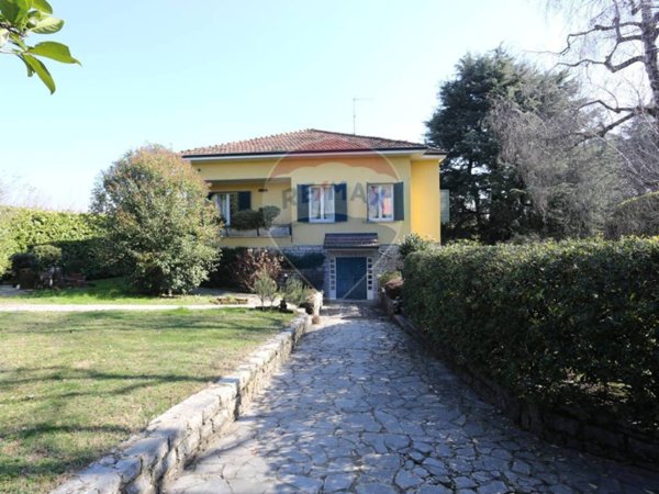 casa indipendente in vendita a Bergamo in zona Longuelo