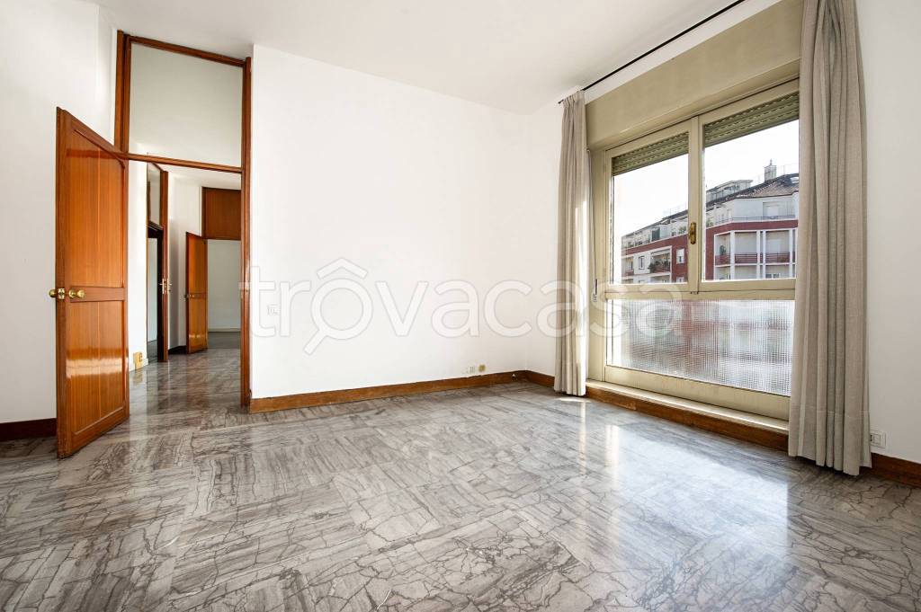 appartamento in vendita a Bergamo in zona Bergamo Centro
