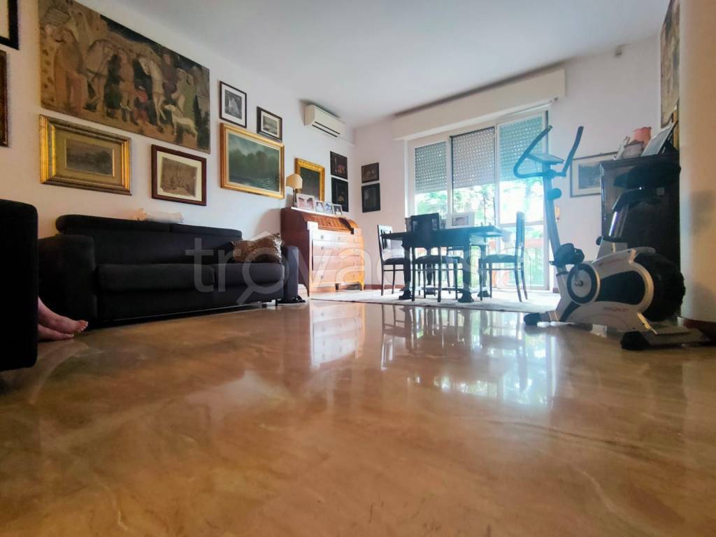 appartamento in vendita a Bergamo in zona Canovine