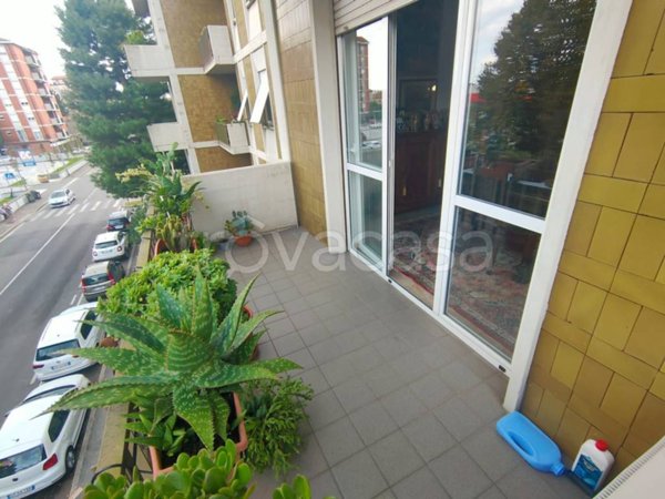 appartamento in vendita a Bergamo in zona Canovine