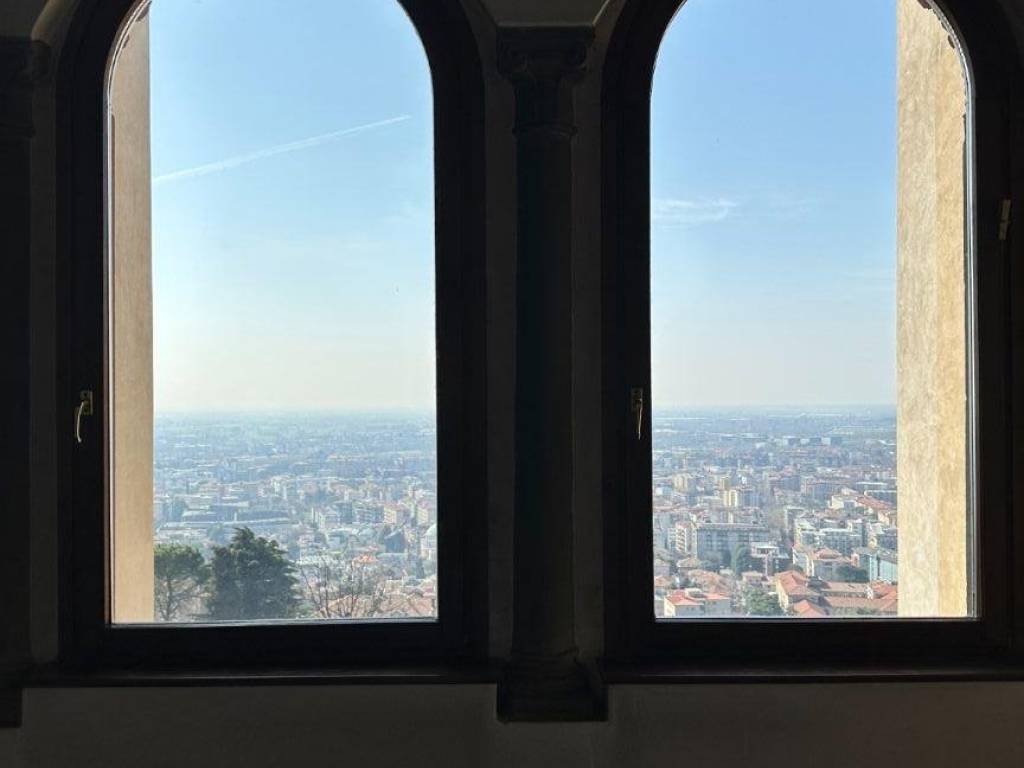 appartamento in vendita a Bergamo in zona Città Alta