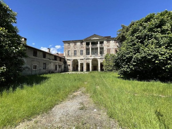 villa in vendita a Bergamo in zona Redona