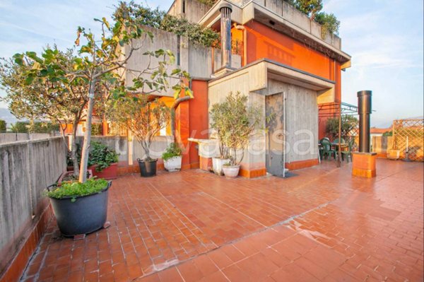 appartamento in vendita a Bergamo in zona Canovine