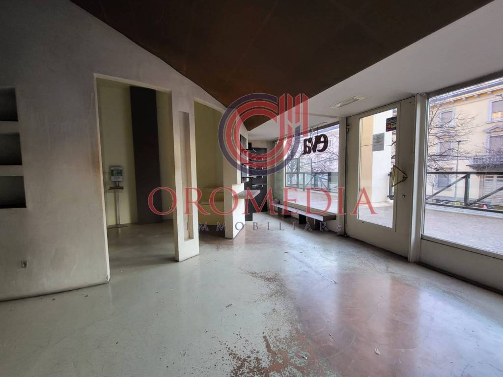 negozio in vendita a Bergamo