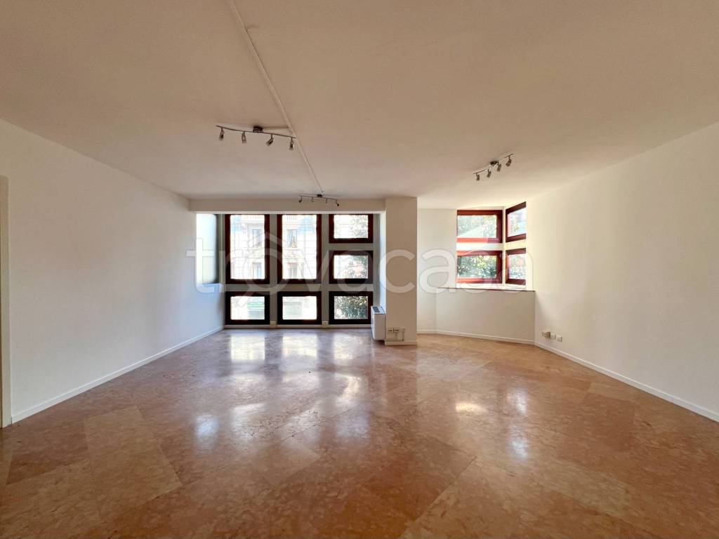 quadrivano in vendita a Bergamo in zona Bergamo Centro