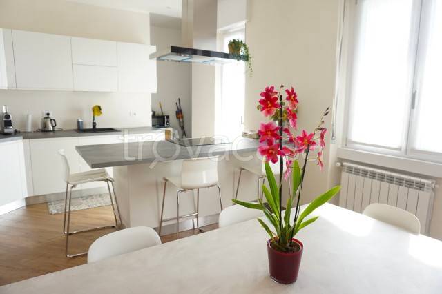 appartamento in vendita a Bergamo in zona Canovine