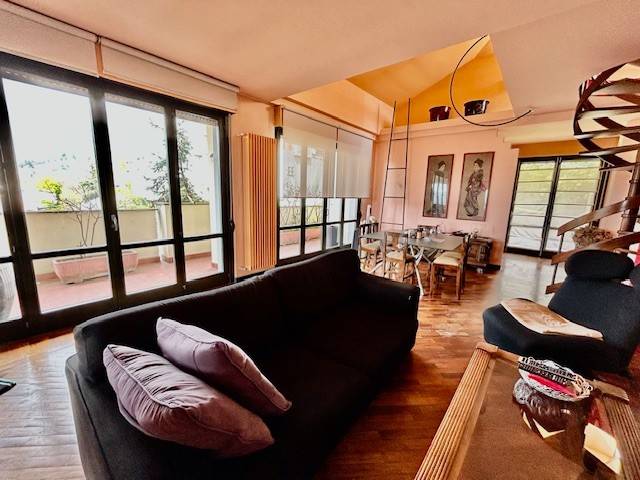 appartamento in vendita a Bergamo in zona Borgo Santa Caterina