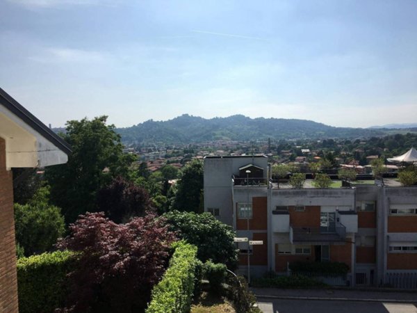 appartamento in vendita a Bergamo in zona Redona
