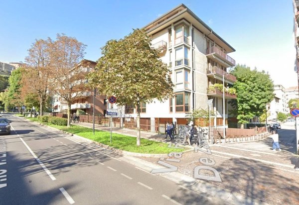 appartamento in vendita a Bergamo in zona Borgo Pignolo