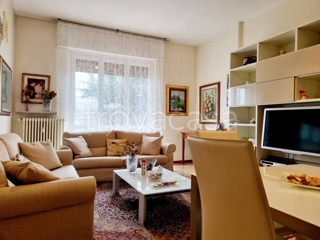 appartamento in vendita a Bergamo in zona Borgo Palazzo