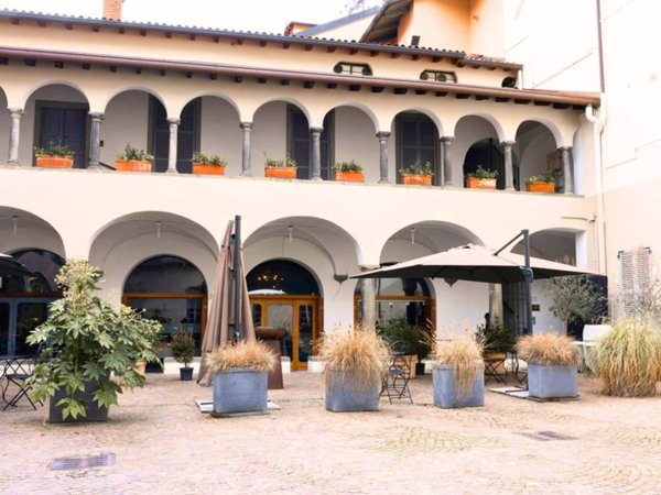 negozio in vendita a Bergamo in zona Borgo Palazzo