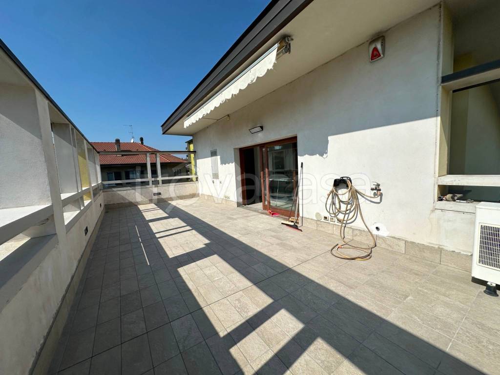 appartamento in vendita a Bergamo in zona Città Alta