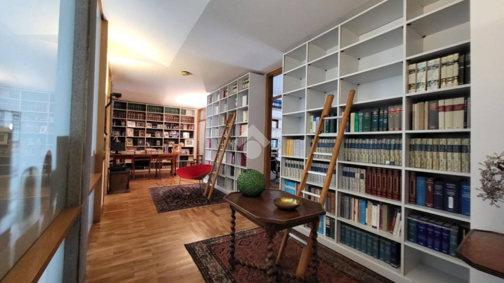appartamento in vendita a Bergamo in zona Bergamo Centro