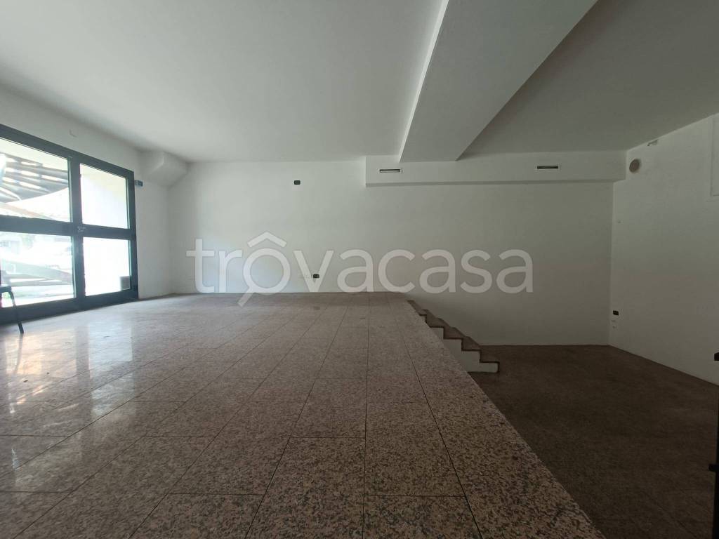monolocale in vendita a Bergamo in zona Bergamo Centro