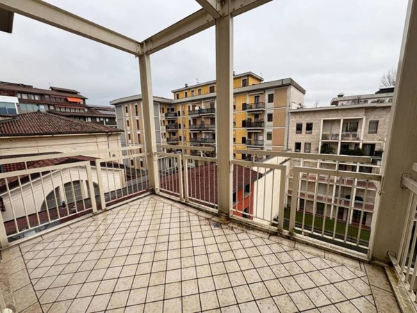 appartamento in vendita a Bergamo in zona Borgo Palazzo