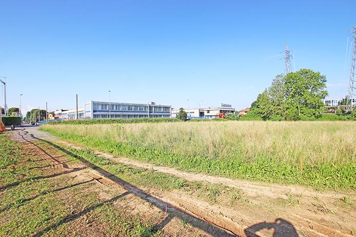 terreno edificabile in vendita a Bergamo in zona Grumellina