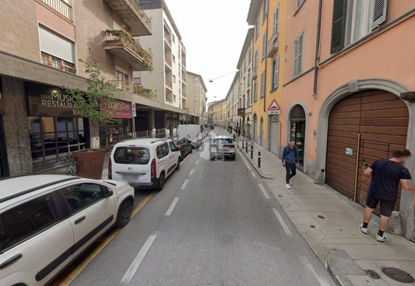 negozio in vendita a Bergamo in zona Città Alta