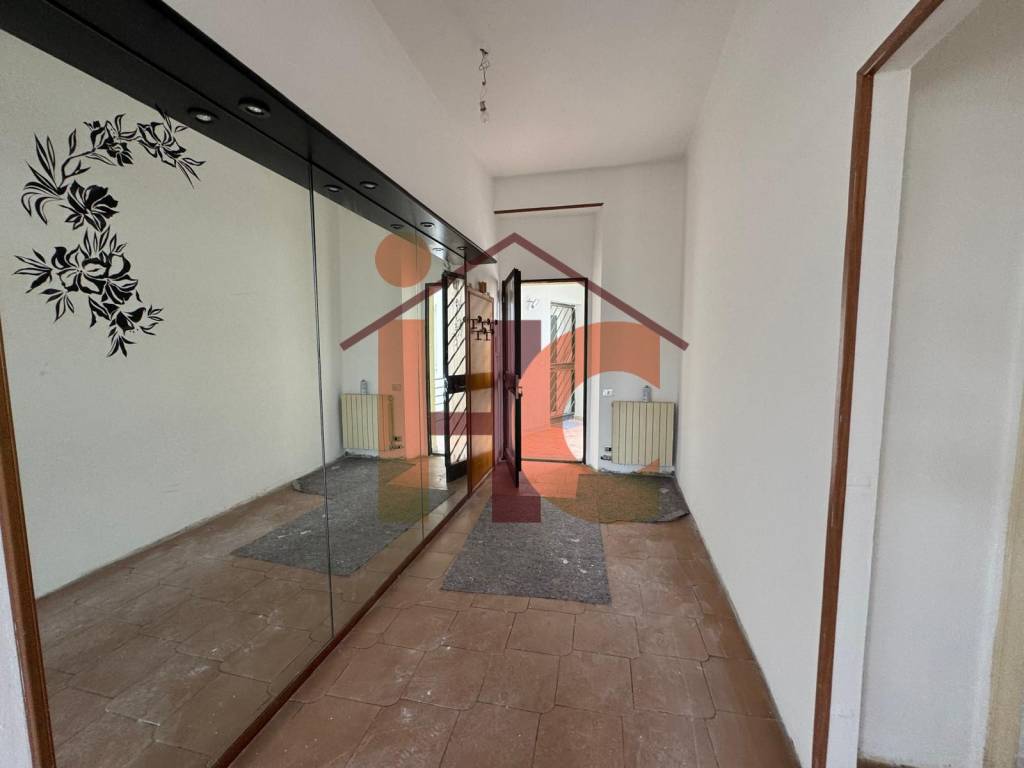 appartamento in vendita a Bergamo in zona Canovine