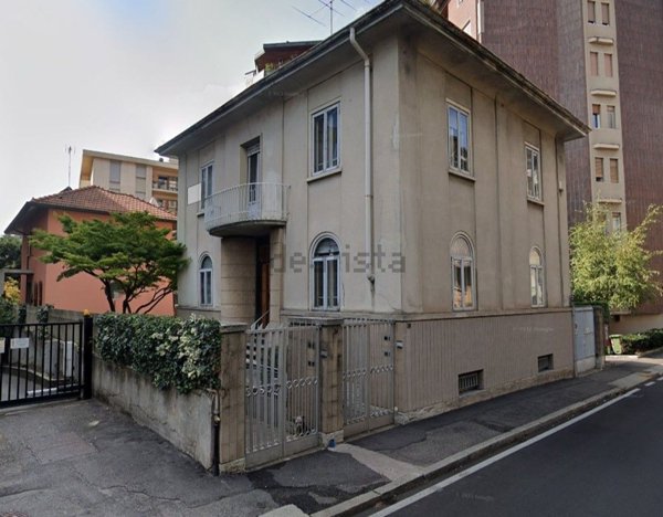 casa indipendente in vendita a Bergamo