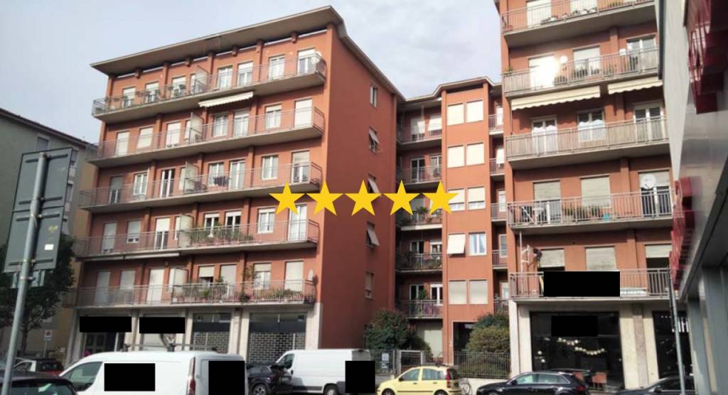 appartamento in vendita a Bergamo in zona Borgo Santa Caterina