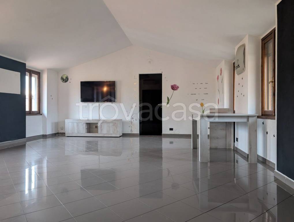 appartamento in vendita a Bergamo in zona Colognola