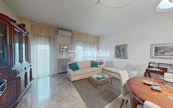 appartamento in vendita a Bergamo in zona Borgo Santa Caterina