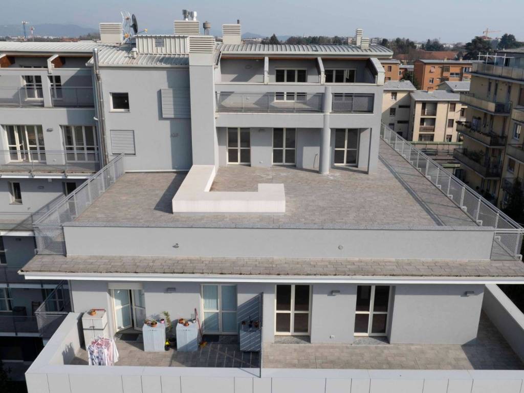 appartamento in vendita a Bergamo in zona Borgo Palazzo