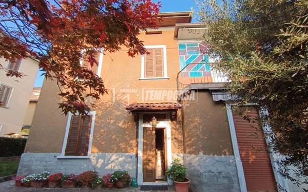 casa indipendente in vendita a Bergamo in zona Borgo Santa Caterina