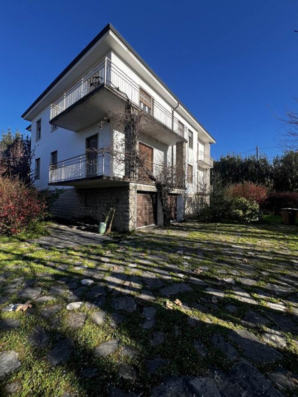 casa indipendente in vendita a Bergamo in zona Valtesse/Valverde