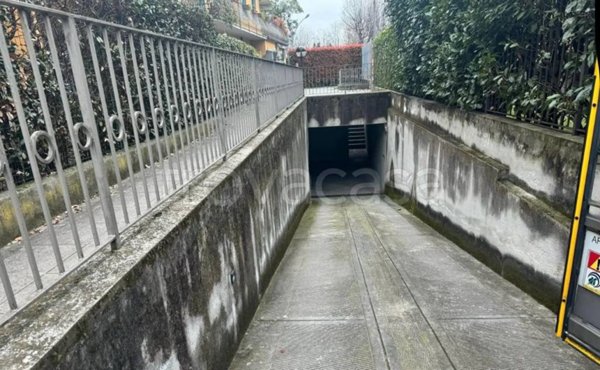 negozio in vendita a Bergamo in zona Loreto