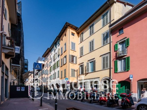 appartamento in vendita a Bergamo in zona Bergamo Centro