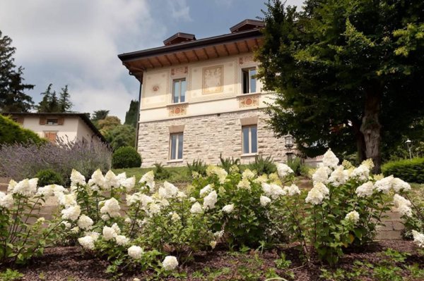 casa indipendente in vendita a Bergamo