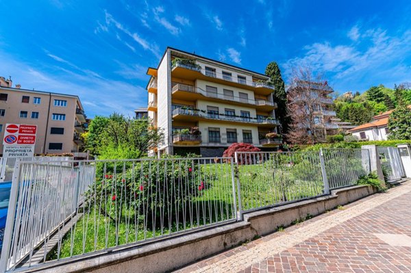 appartamento in vendita a Bergamo in zona Città Alta