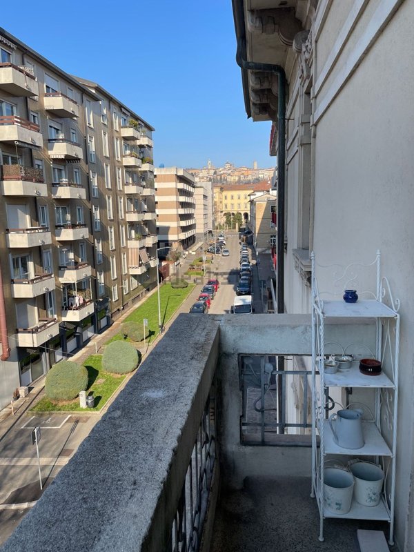 appartamento in vendita a Bergamo in zona Bergamo Centro