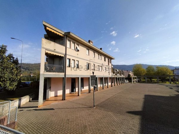 ufficio in vendita a Bergamo in zona Valtesse/Valverde