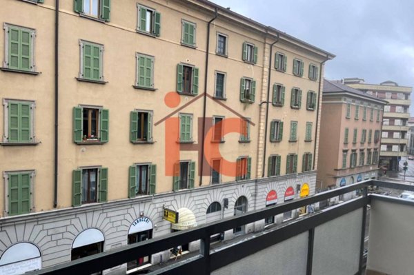 appartamento in vendita a Bergamo in zona Borgo Palazzo