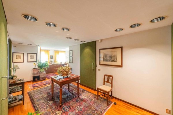 appartamento in vendita a Bergamo in zona Borgo Santa Caterina