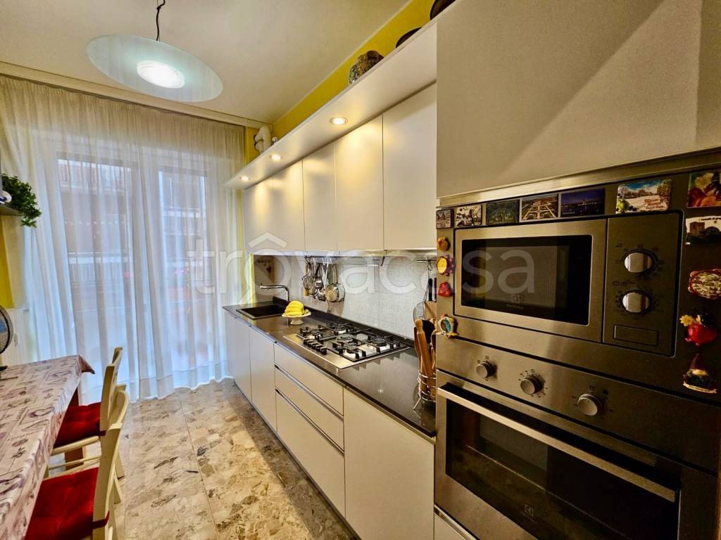 appartamento in vendita a Bergamo in zona Loreto
