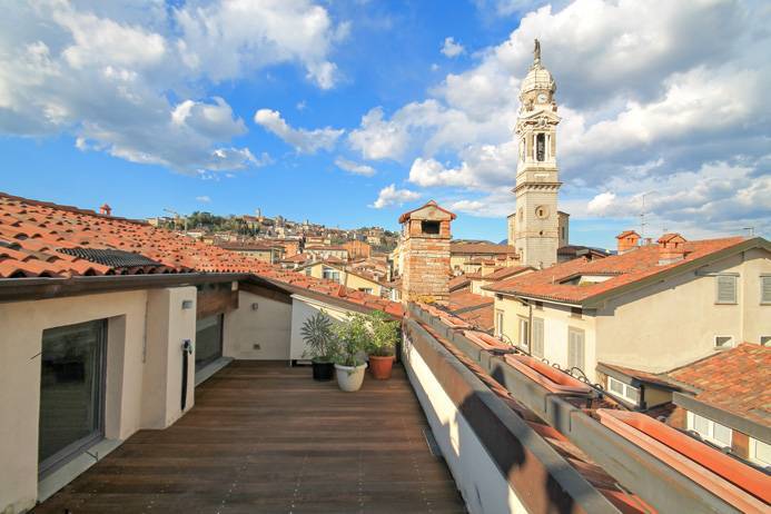 appartamento in vendita a Bergamo in zona Bergamo Centro