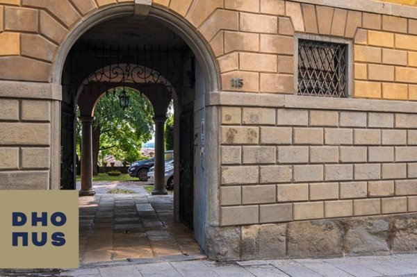 casa indipendente in vendita a Bergamo in zona Borgo Pignolo