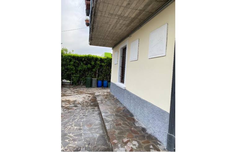 appartamento in vendita a Bergamo in zona Villaggio degli Sposi