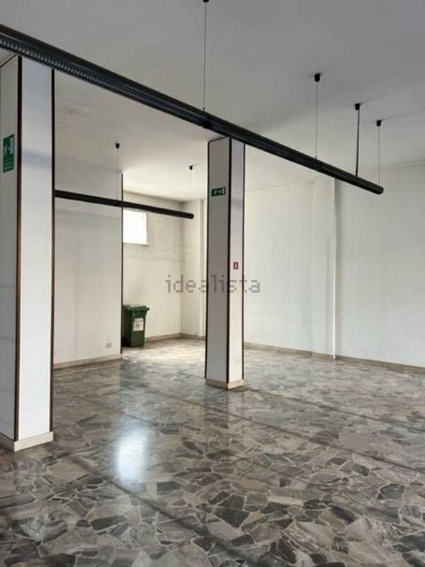 negozio in vendita a Bergamo in zona Città Alta