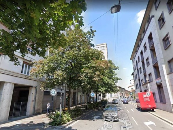 ufficio in vendita a Bergamo in zona Borgo Palazzo