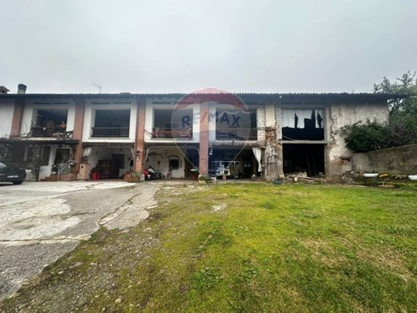 casa indipendente in vendita a Bergamo in zona Fontana / Robetta / Sombreno