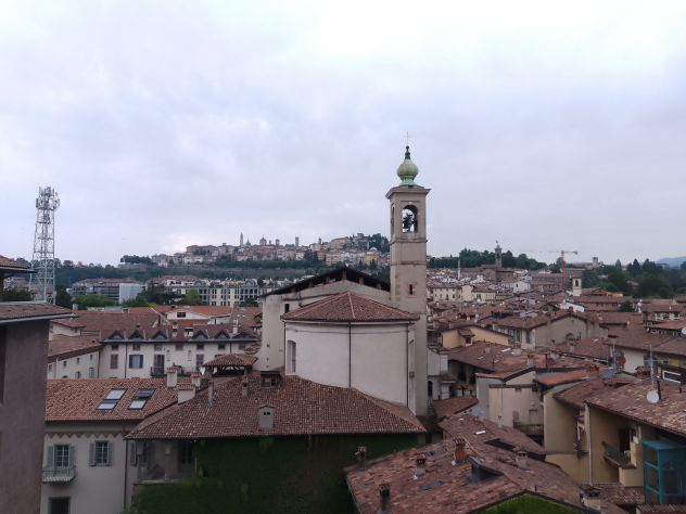 appartamento in vendita a Bergamo in zona Bergamo Centro