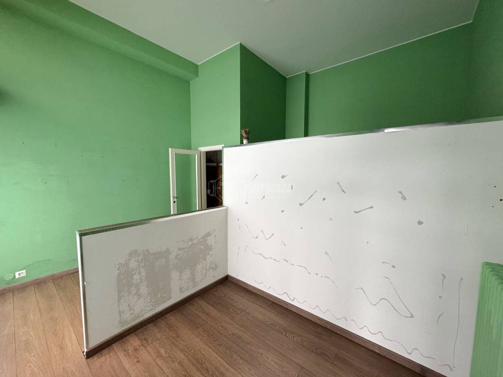 negozio in vendita a Bergamo in zona Borgo Palazzo