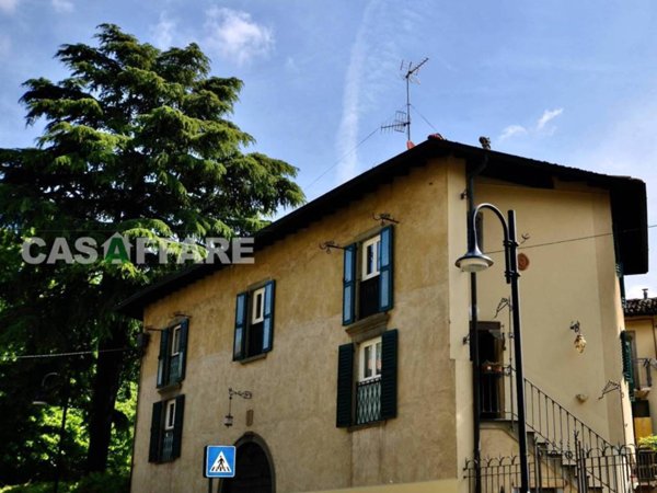 casa indipendente in vendita a Bergamo in zona Borgo Pignolo