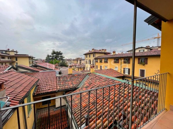 appartamento in vendita a Bergamo in zona Bergamo Centro
