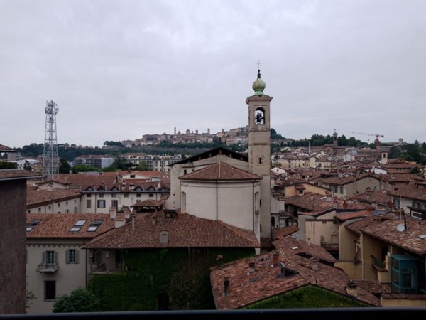 appartamento in vendita a Bergamo in zona Bergamo Centro